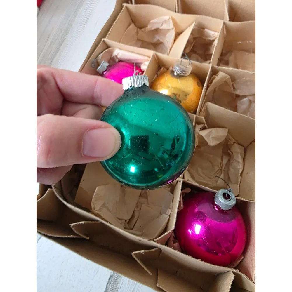 Vintage shiny Bright solid ball ornament set box Woolworth Xmas tree Pink green